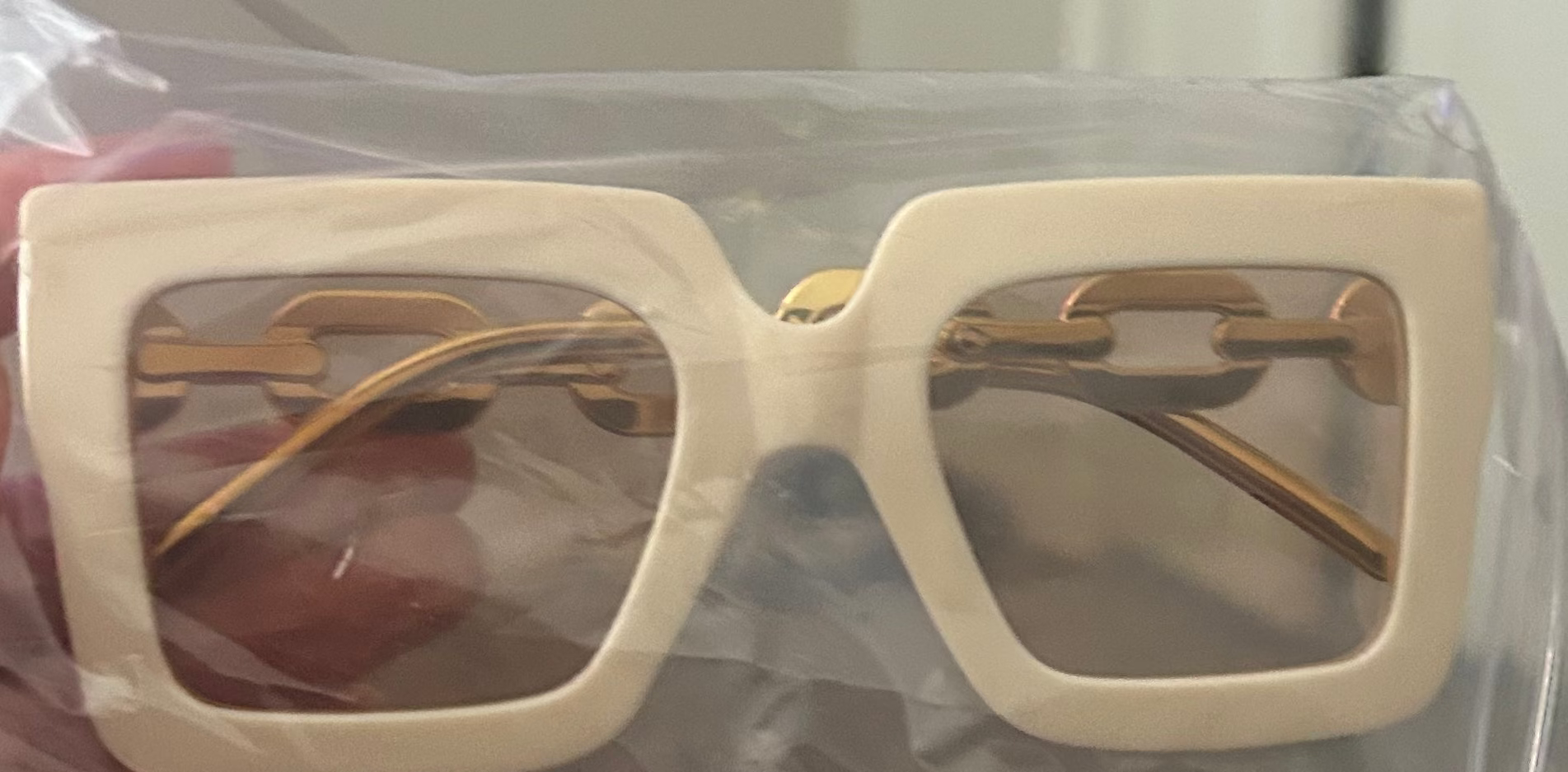 Kartel shades